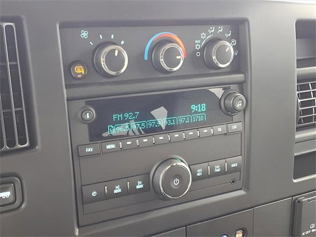 2025 GMC Savana Passenger 3500 LS