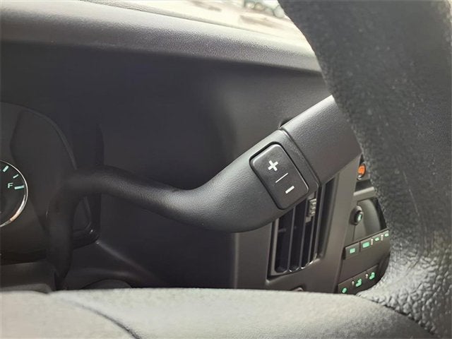 2025 GMC Savana Passenger 3500 LS