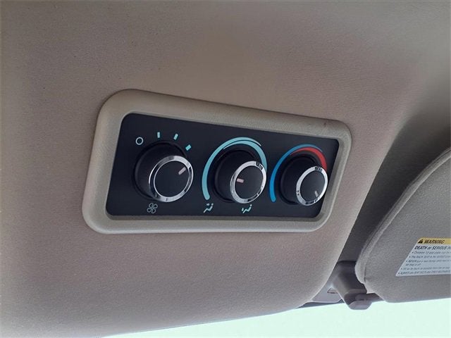 2025 GMC Savana Passenger 3500 LS