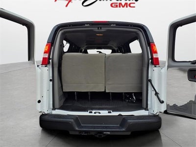 2025 GMC Savana Passenger 3500 LS