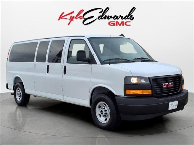 2025 GMC Savana Passenger 3500 LS
