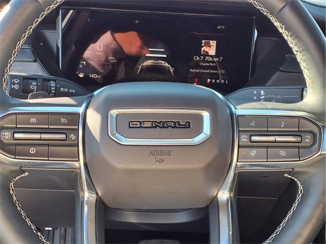 2024 GMC Acadia Denali