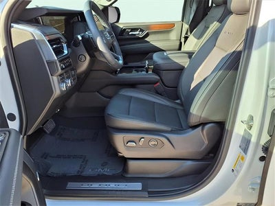 2025 GMC Yukon Denali