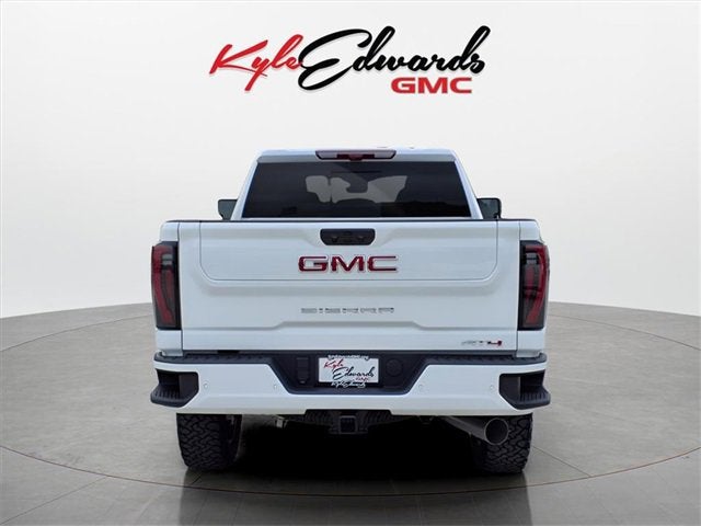 2025 GMC Sierra 2500 HD AT4