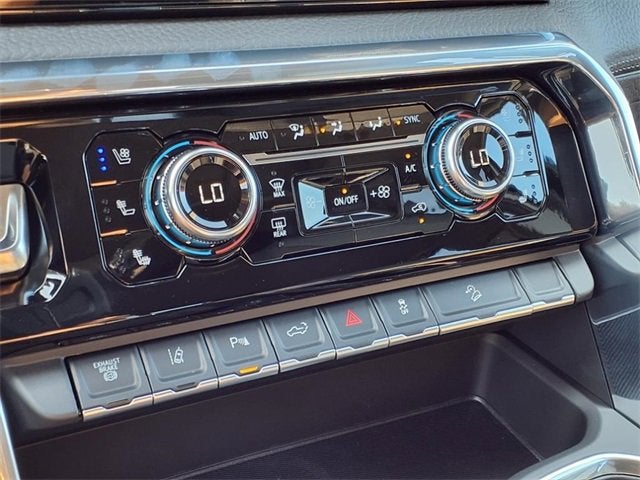 2025 GMC Sierra 2500 HD Denali