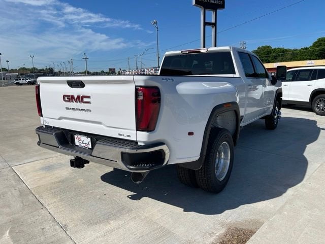 2026 GMC Sierra 3500 HD SLE DRW