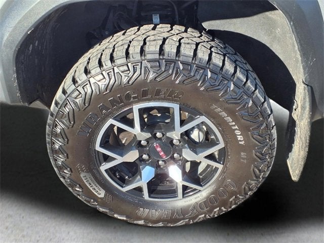 2024 GMC Canyon AT4X