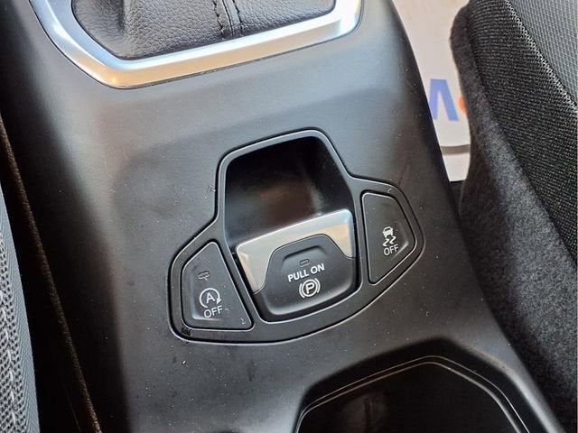 2023 Jeep Renegade Upland