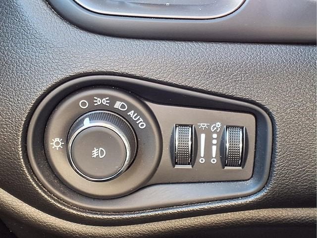 2023 Jeep Renegade Upland